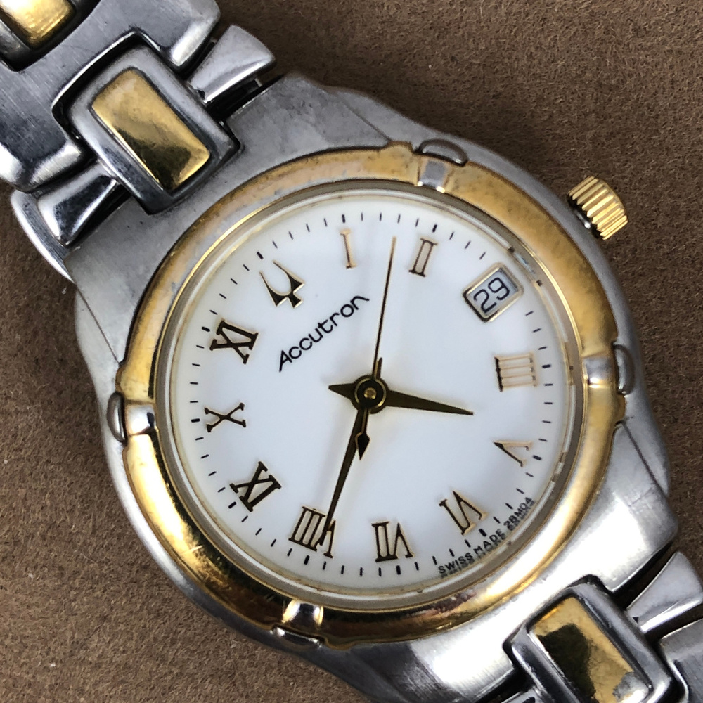 Vintage Accutron Killington Swiss Made 28M10